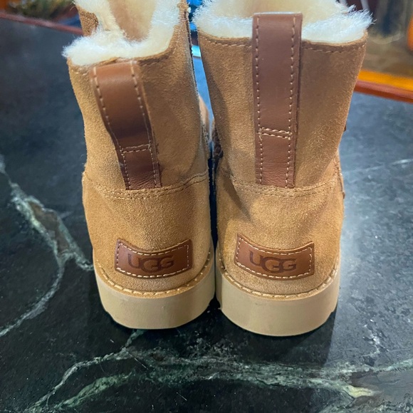 Women’s Ugg boots size 6 - Picture 4 of 6